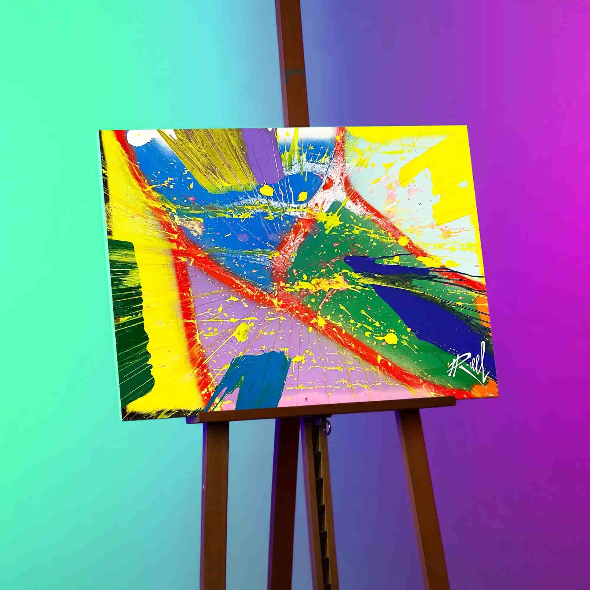 Canvas painting reveals the splendor of spin art paint technique in daylight, a union of acrylic paints' vibrancy and Italian artistry.